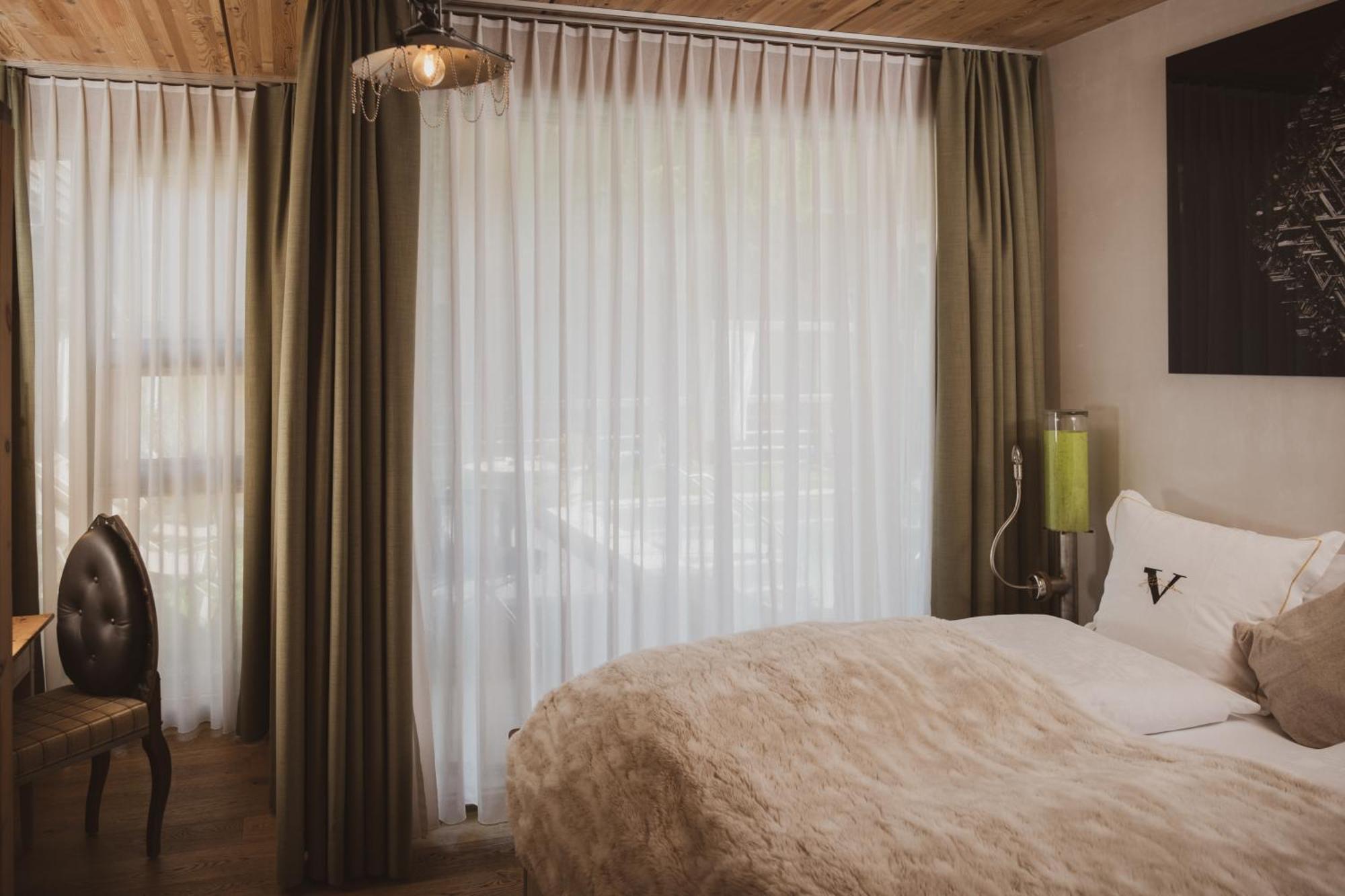 Backstage Hotel Serviced Apartments Zermatt Dış mekan fotoğraf